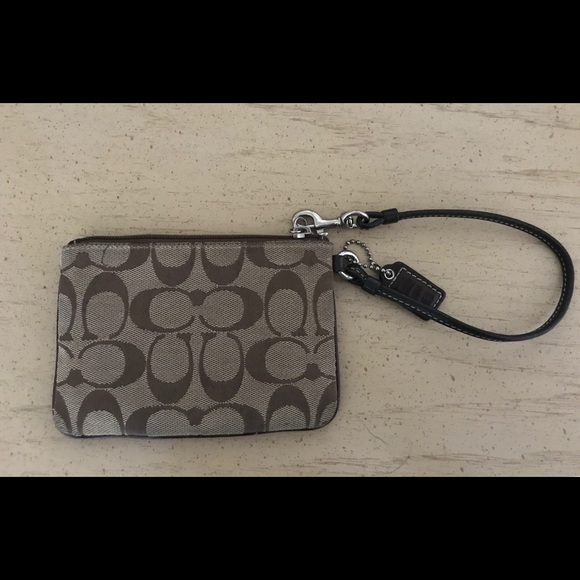 Classic Coach Wristlet - Picture 2 of 2